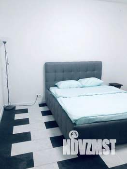 1-к квартира, посуточно, 60м2, 1/1 этаж