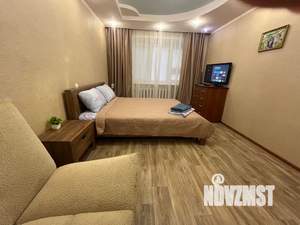 1-к квартира, посуточно, 30м2, 1/9 этаж