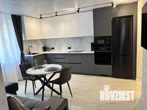 1-к квартира, посуточно, 40м2, 2/10 этаж