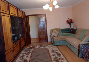 1-к квартира, на длительный срок, 72м2, 9/10 этаж