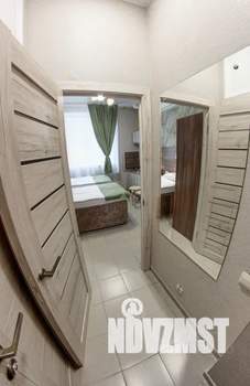 1-к квартира, посуточно, 18м2, 1/2 этаж