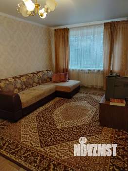 1-к квартира, посуточно, 40м2, 1/9 этаж