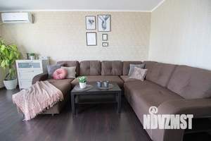 1-к квартира, посуточно, 60м2, 3/10 этаж