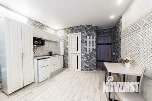 Студия квартира, посуточно, 25м2, 3/3 этаж