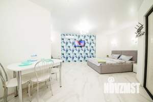 Студия квартира, посуточно, 38м2, 1/24 этаж