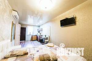 1-к квартира, посуточно, 30м2, 1/2 этаж