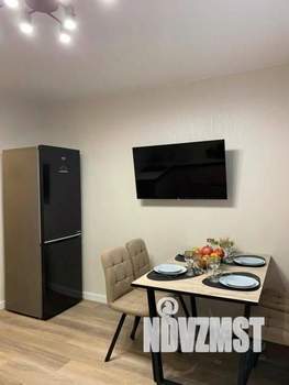 1-к квартира, посуточно, 42м2, 1/1 этаж