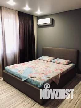 1-к квартира, посуточно, 43м2, 10/17 этаж