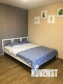 1-к квартира, посуточно, 40м2, 6/10 этаж