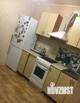 Студия квартира, на длительный срок, 32м2, 3/10 этаж