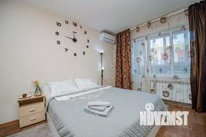 1-к квартира, посуточно, 44м2, 1/1 этаж