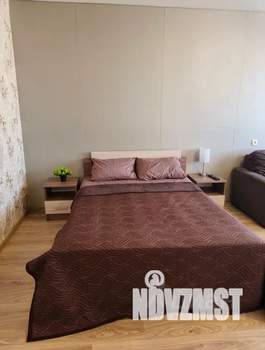 1-к квартира, посуточно, 43м2, 8/10 этаж