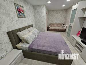 1-к квартира, посуточно, 40м2, 4/10 этаж