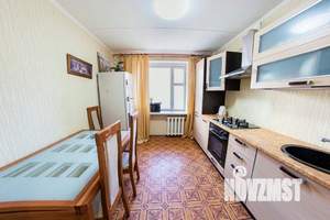 2-к квартира, посуточно, 50м2, 1/1 этаж