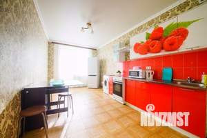 2-к квартира, посуточно, 67м2, 1/1 этаж