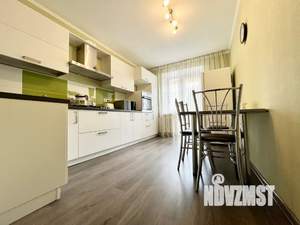 1-к квартира, посуточно, 45м2, 4/10 этаж