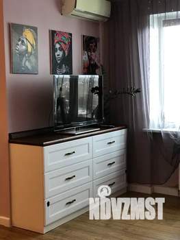 Студия квартира, посуточно, 50м2, 17/19 этаж