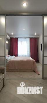 1-к квартира, посуточно, 45м2, 18/25 этаж