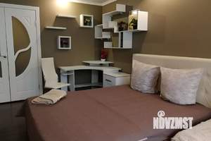 1-к квартира, посуточно, 40м2, 3/10 этаж