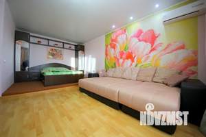 1-к квартира, посуточно, 44м2, 9/12 этаж