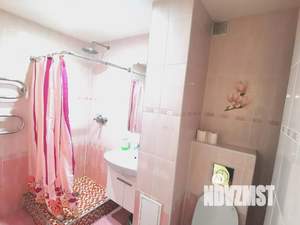 1-к квартира, посуточно, 50м2, 1/10 этаж