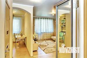 1-к квартира, посуточно, 40м2, 3/9 этаж