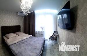 Студия квартира, посуточно, 38м2, 8/10 этаж