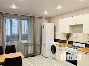 1-к квартира, посуточно, 42м2, 1/1 этаж