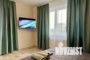 1-к квартира, посуточно, 35м2, 4/18 этаж