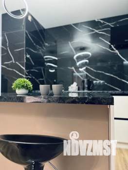 1-к квартира, посуточно, 50м2, 2/16 этаж