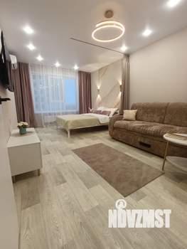 1-к квартира, посуточно, 43м2, 3/19 этаж