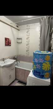 1-к квартира, на длительный срок, 42м2, 1/5 этаж