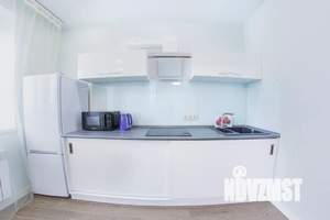 1-к квартира, посуточно, 43м2, 13/14 этаж