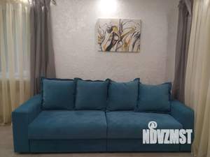 Студия квартира, посуточно, 40м2, 2/5 этаж