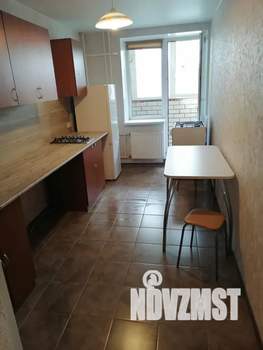 1-к квартира, посуточно, 35м2, 1/10 этаж