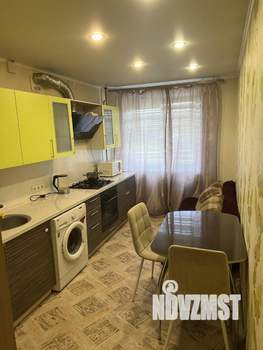 1-к квартира, посуточно, 40м2, 1/10 этаж