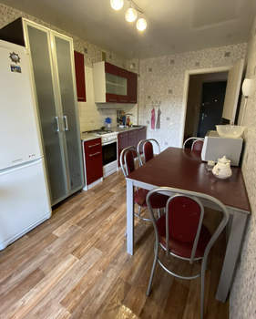 1-к квартира, на длительный срок, 40м2, 4/10 этаж