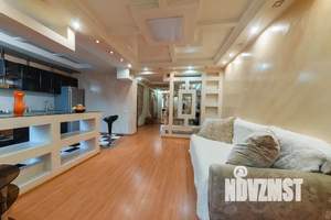 1-к квартира, посуточно, 55м2, 5/10 этаж