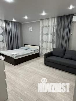 Студия квартира, посуточно, 30м2, 4/5 этаж