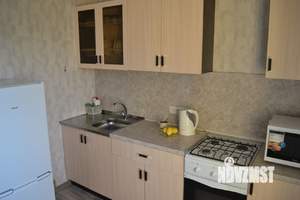 1-к квартира, посуточно, 37м2, 1/10 этаж