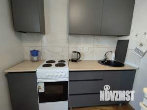 1-к квартира, посуточно, 35м2, 7/10 этаж