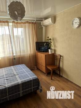 1-к квартира, посуточно, 40м2, 8/10 этаж