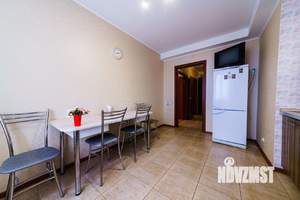 2-к квартира, посуточно, 65м2, 1/1 этаж