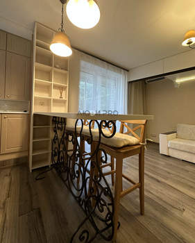 1-к квартира, на длительный срок, 42м2, 4/10 этаж