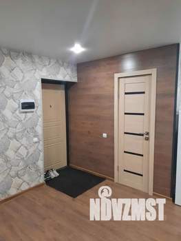 Студия квартира, посуточно, 32м2, 1/10 этаж