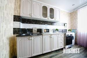 1-к квартира, посуточно, 55м2, 1/1 этаж