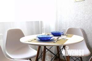 1-к квартира, посуточно, 50м2, 1/1 этаж