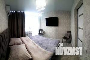 1-к квартира, посуточно, 38м2, 8/10 этаж