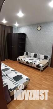 2-к квартира, посуточно, 46м2, 2/3 этаж