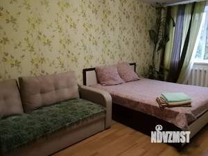 1-к квартира, посуточно, 40м2, 1/1 этаж